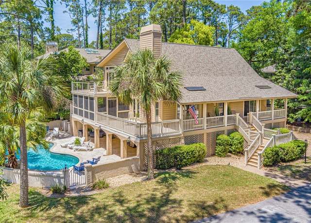Property at 4 Gadwall Rd, Hilton Head Island, SC 29928, 4 beds, 4.5 baths
