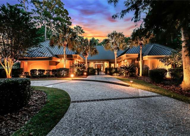 Property at 170 Summerton Dr, Bluffton, SC 29910, 4 beds, 4.5 baths