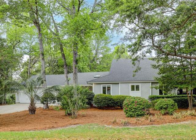 Property at 27 Scarborough Head Rd, Hilton Head Island, SC 29928, 4 beds, 3.5 baths