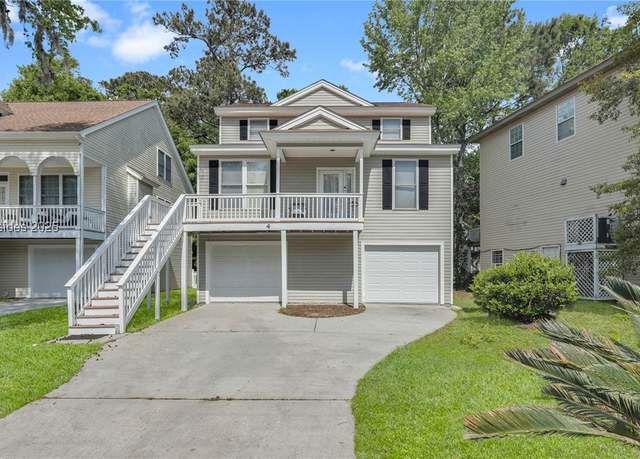 Property at 4 Cobblestone Ct, Hilton Head Island, SC 29928, 3 beds, 3 baths