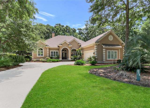 Property at 615 Colonial Dr, Hilton Head Island, SC 29926, 3 beds, 3.5 baths