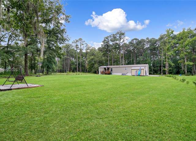 Property at 91 Bailey Cir, Seabrook, SC 29940, 2 beds, 2 baths
