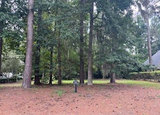 Property at 19 E Summerton Ct, Bluffton, SC 29910