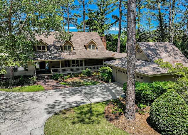 Property at 5 Belfair Ct, Hilton Head Island, SC 29928, 3 beds, 3.5 baths