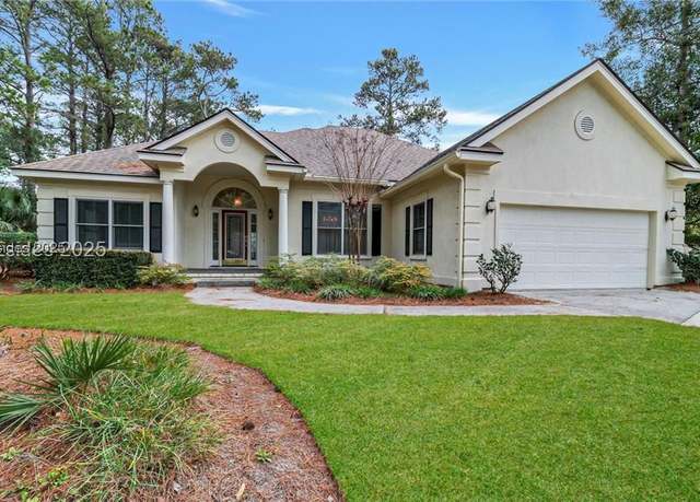 Property at 1 Sams Point Ln, Hilton Head Island, SC 29926, 3 beds, 2.5 baths