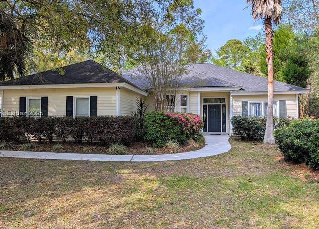 Property at 39 Fernlakes Dr, Bluffton, SC 29910, 3 beds, 2 baths
