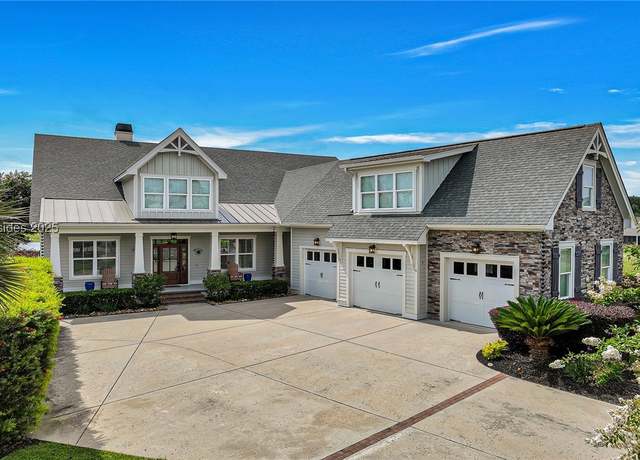 Property at 7 Reflection Pt, Bluffton, SC 29910, 4 beds, 3.5 baths