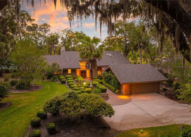 Property at 63 Baynard Park Rd, Hilton Head Island, SC 29928, 4 beds, 4.5 baths