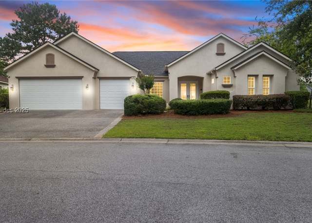 Property at 15 Alston Bay, Bluffton, SC 29909, 3 beds, 2.5 baths