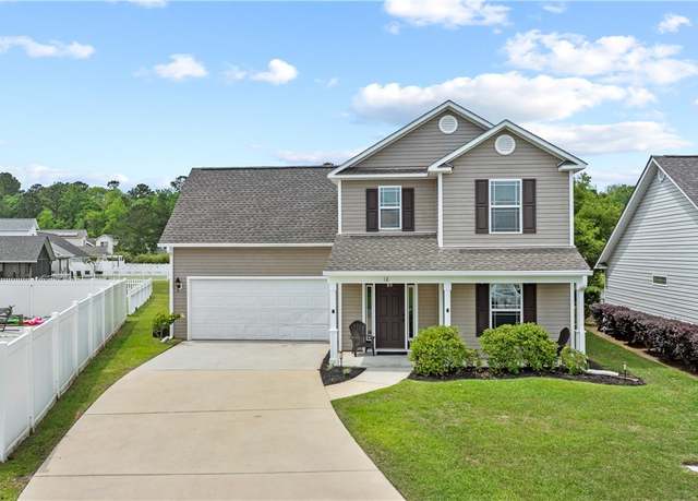 Property at 18 Hollowtail Dr, Bluffton, SC 29910, 4 beds, 2.5 baths