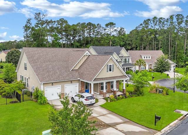 Property at 3 Tybee Island Ct, Bluffton, SC 29910, 4 beds, 3 baths