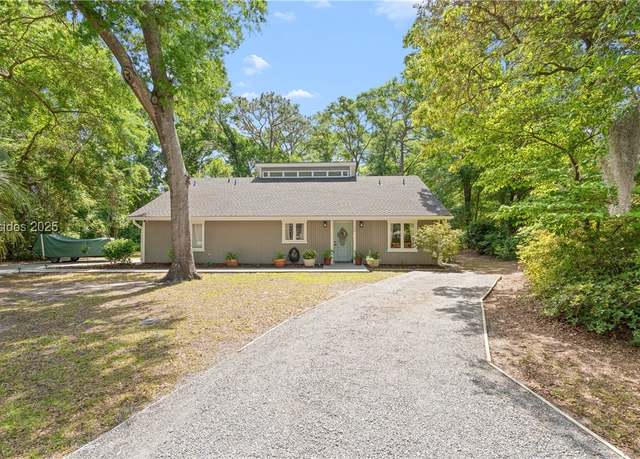 Property at 12 Harvest Ln, Beaufort, SC 29907, 3 beds, 2 baths