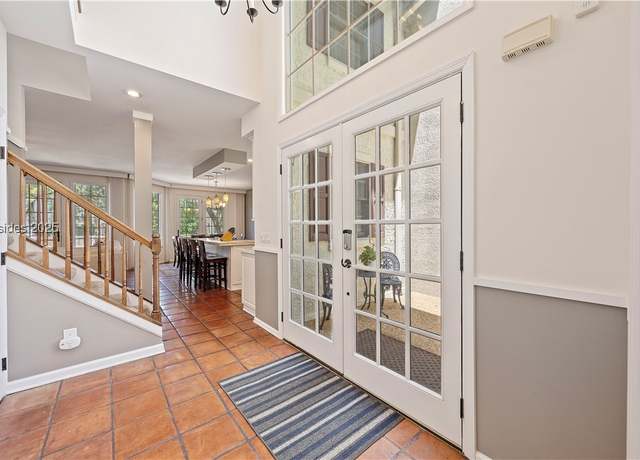 Property at 4 Mizzenmast Ct, Hilton Head Island, SC 29928, 3 beds, 3 baths
