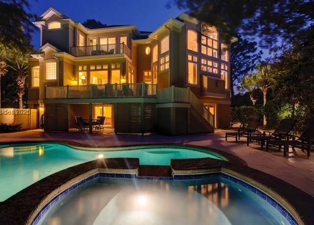 Property at 12 Port Tack, Hilton Head Island, SC 29928, 6 beds, 6.5 baths