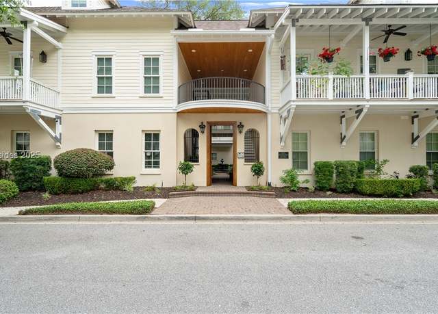 Property at 16 Jade St Unit A, Beaufort, SC 29907, 3 beds, 3 baths