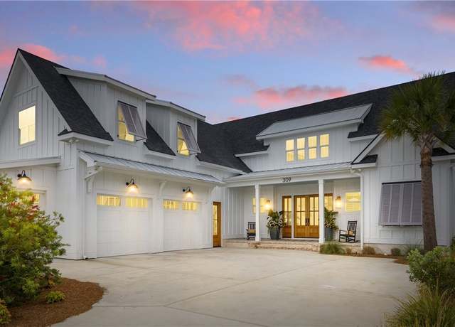 Property at 309 Flatwater Dr, Bluffton, SC 29910, 5 beds, 4 baths