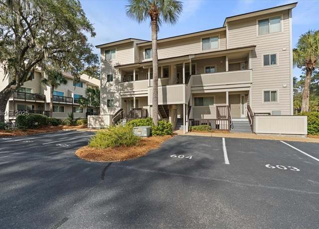 Property at 5 Tanglewood Dr #605, Hilton Head Island, SC 29928, 2 beds, 2.5 baths