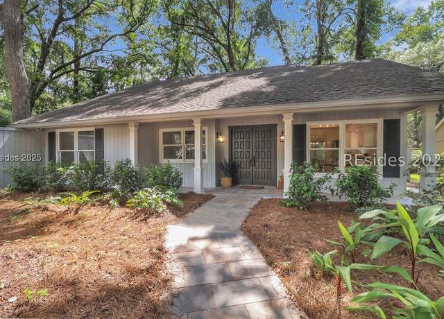 Property at 15 Stillwater Ln, Hilton Head Island, SC 29926, 3 beds, 3 baths