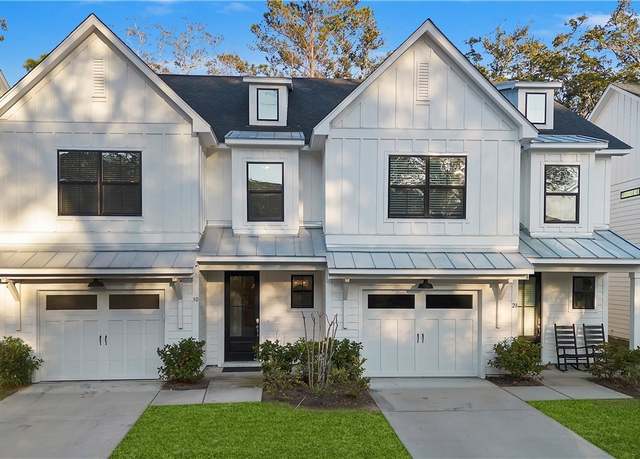 Property at 30 Pink Sand Ln, Hilton Head Island, SC 29926, 4 beds, 2.5 baths