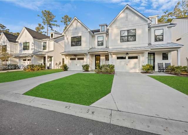 Property at 30 Pink Sand Ln, Hilton Head Island, SC 29926, 4 beds, 2.5 baths