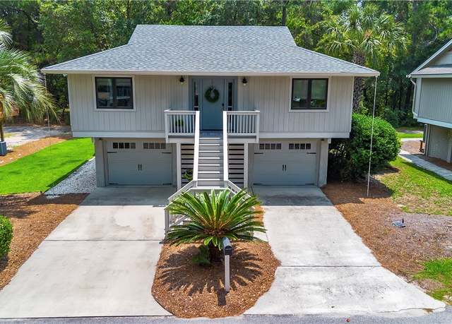 Property at 8 Bradley Beach Rd, Hilton Head Island, SC 29928, 3 beds, 2 baths