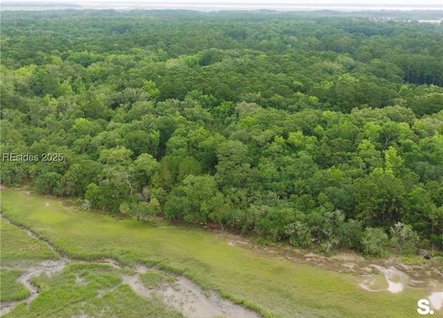 Property at 20 Rice Trunk Rd, Okatie, SC 29909