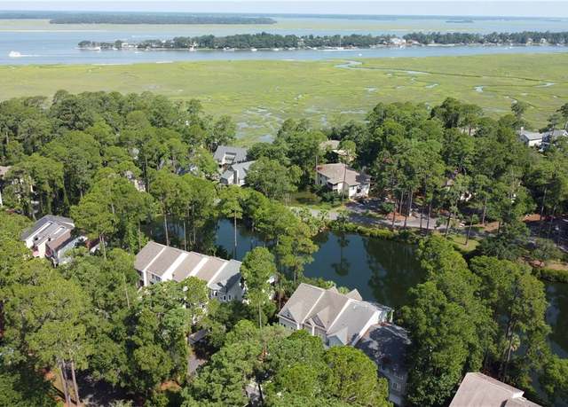 Property at 32 Quartermaster Ln, Hilton Head Island, SC 29928