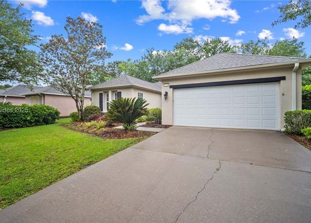 Property at 355 Hampton Pl, Bluffton, SC 29909, 2 beds, 2 baths