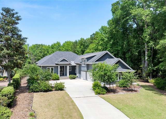 Property at 19 Traymore Pl, Bluffton, SC 29910, 4 beds, 4 baths