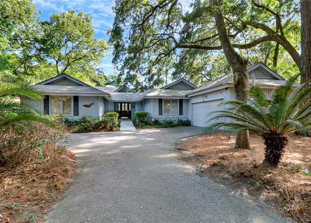 Property at 41 Gloucester Rd, Hilton Head Island, SC 29928, 3 beds, 3 baths