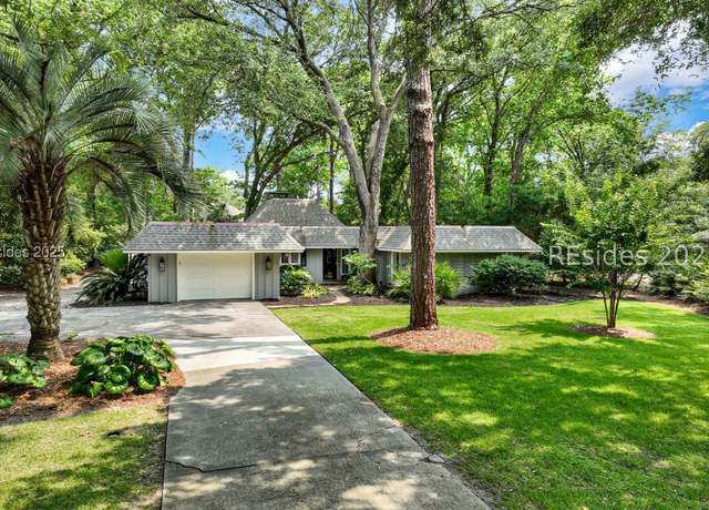 Property at 113 S Port Royal Dr, Hilton Head Island, SC 29928, 3 beds, 2 baths
