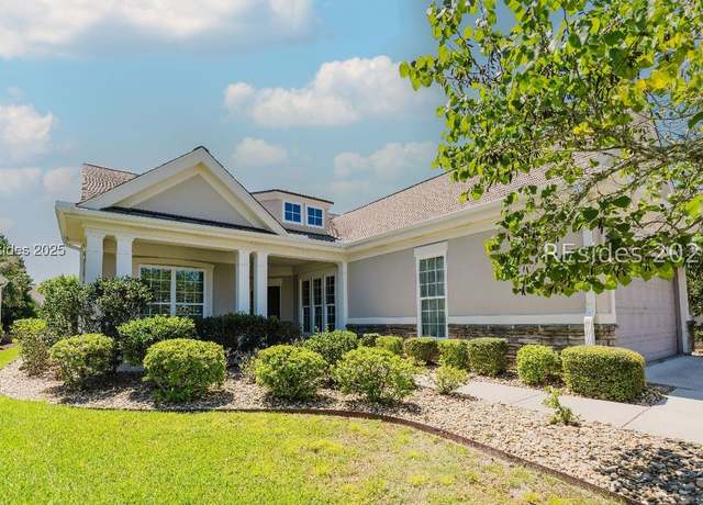 Property at 42 Spring Beauty Dr, Bluffton, SC 29909, 2 beds, 2 baths