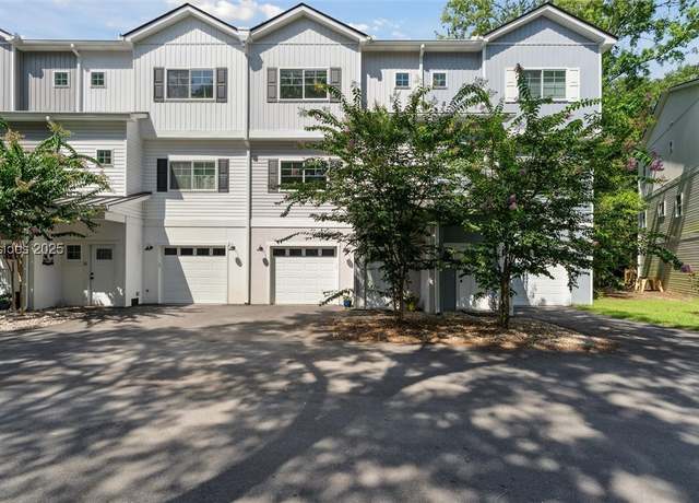 Property at 34 Jib Sail Ct, Hilton Head Island, SC 29928, 3 beds, 2.5 baths