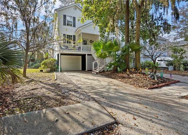 Property at 49 Cobblestone Ct, Hilton Head Island, SC 29928, 3 beds, 3.5 baths
