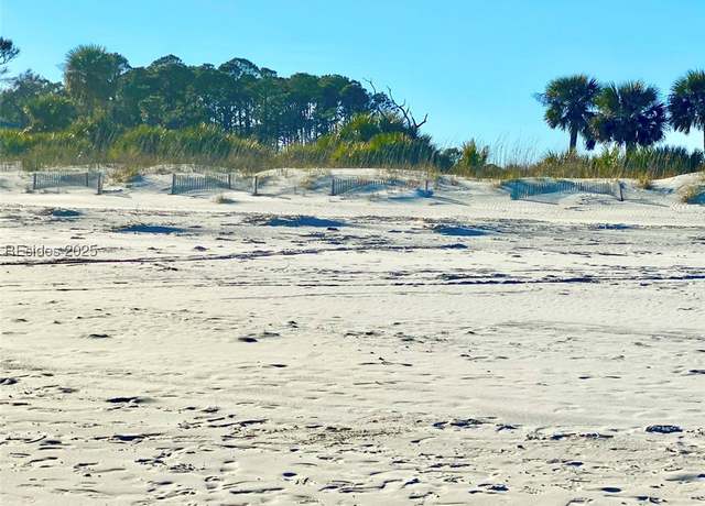 Property at 663 William Hilton Pkwy #3410, Hilton Head Island, SC 29928, 2 beds, 2 baths