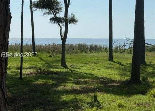 Property at 86 Martinangel Ln, Daufuskie Island, SC 29915
