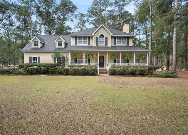 Property at 40 Fiddler Dr, Beaufort, SC 29907, 4 beds, 3.5 baths