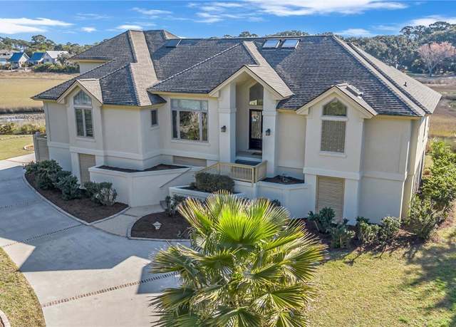 Property at 24 Tabby Rd, Hilton Head Island, SC 29928, 4 beds, 4.5 baths