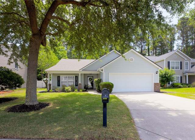 Property at 5 Long Leaf Ct, Bluffton, SC 29910, 3 beds, 2 baths