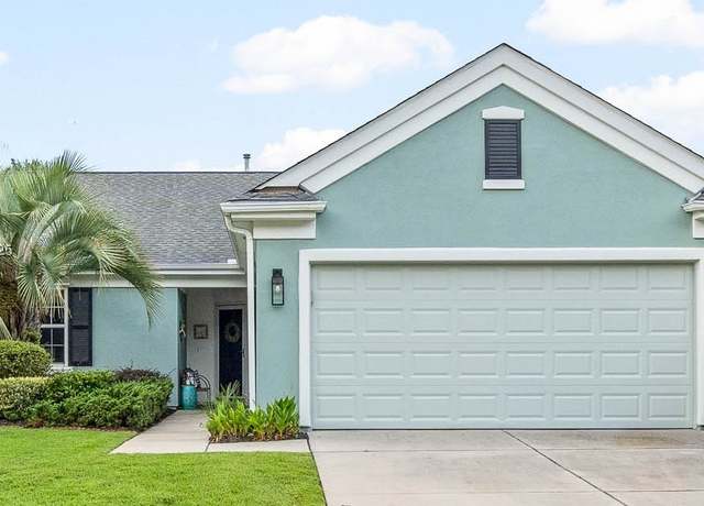 Property at 51 Kings Creek Dr, Bluffton, SC 29909, 2 beds, 2 baths