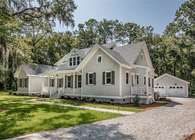Property at 212 Bull Point Dr, Seabrook, SC 29940, 4 beds, 3.5 baths