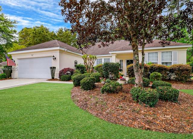 Property at 79 Hampton Cir, Bluffton, SC 29909, 3 beds, 2 baths