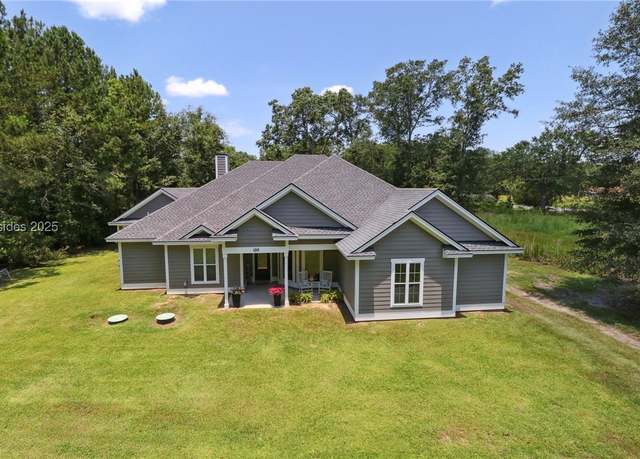 Property at 100 Drayton Dr, Ridgeland, SC 29936, 6 beds, 3.5 baths