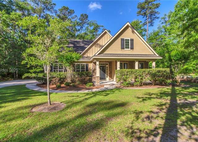 Property at 21 Dovetree Ln, Bluffton, SC 29910, 4 beds, 4 baths