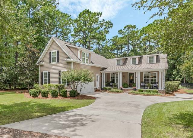 Property at 4 Normandy Ave, Bluffton, SC 29910, 4 beds, 4 baths