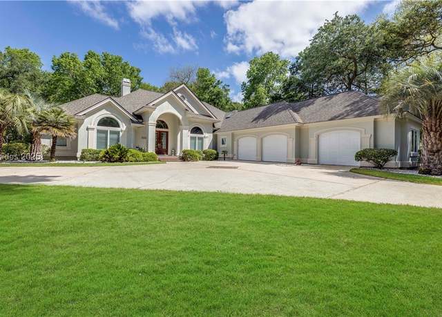 Property at 29 Sussex Ln, Hilton Head Island, SC 29926, 3 beds, 3 baths