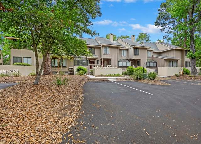 Property at 125 Shipyard Dr #117, Hilton Head Island, SC 29928, 2 beds, 2.5 baths