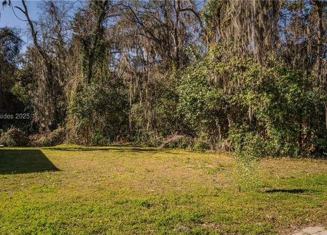 Property at 14 Calhoun St, Bluffton, SC 29910
