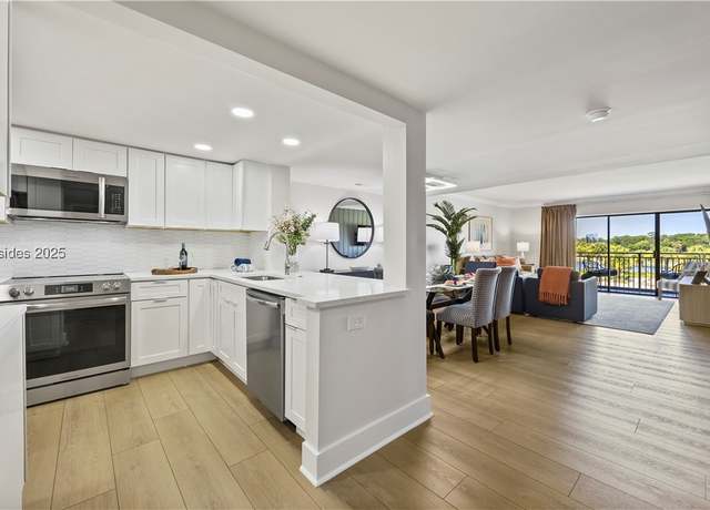 Property at 10 Lighthouse Rd #439, Hilton Head Island, SC 29928, 2 beds, 2 baths