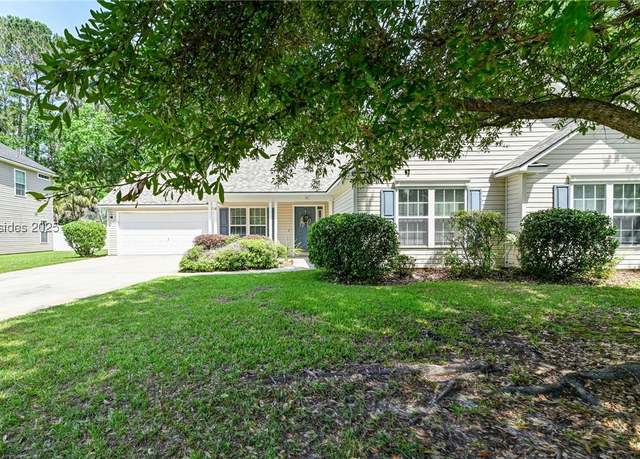 Property at 16 Wellington Dr, Bluffton, SC 29910, 3 beds, 3 baths